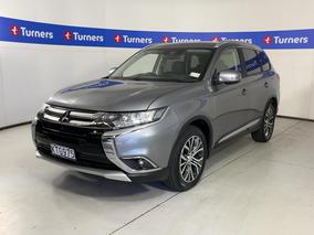 Photo '4' of Mitsubishi Outlander