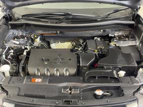 Photo '13' of Mitsubishi Outlander