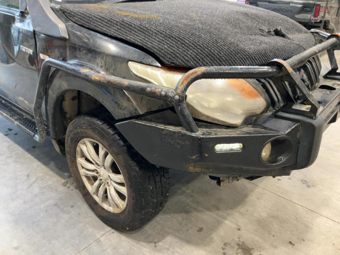 Photo '17' of Mitsubishi Triton Dcab C GLX