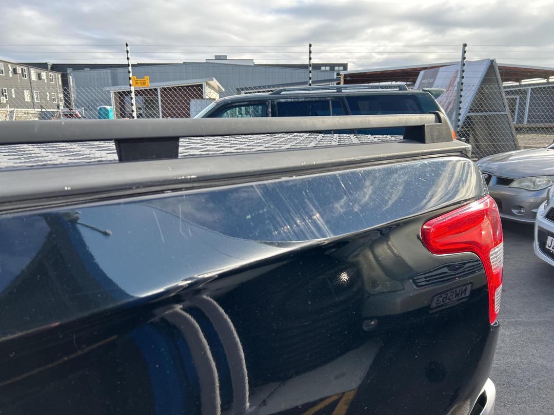 Photo '23' of Mitsubishi Triton DC Glxr 6M