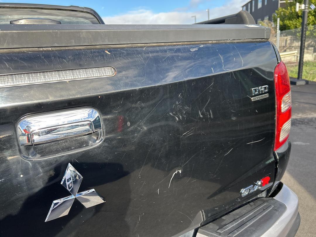 Photo '25' of Mitsubishi Triton DC Glxr 6M