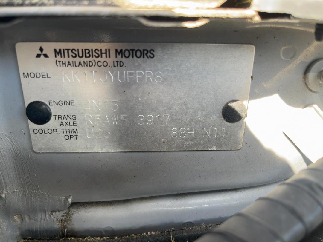 Photo '13' of Mitsubishi Triton D/CAB Glxr