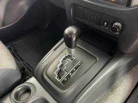 Photo '18' of Mitsubishi Triton