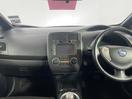 Thumbnail '15' of Nissan Leaf