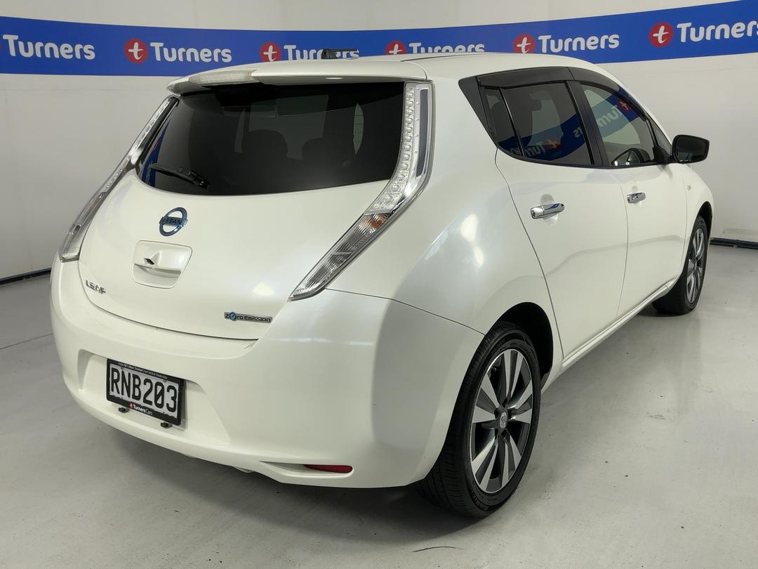 Photo '7' of Nissan Leaf