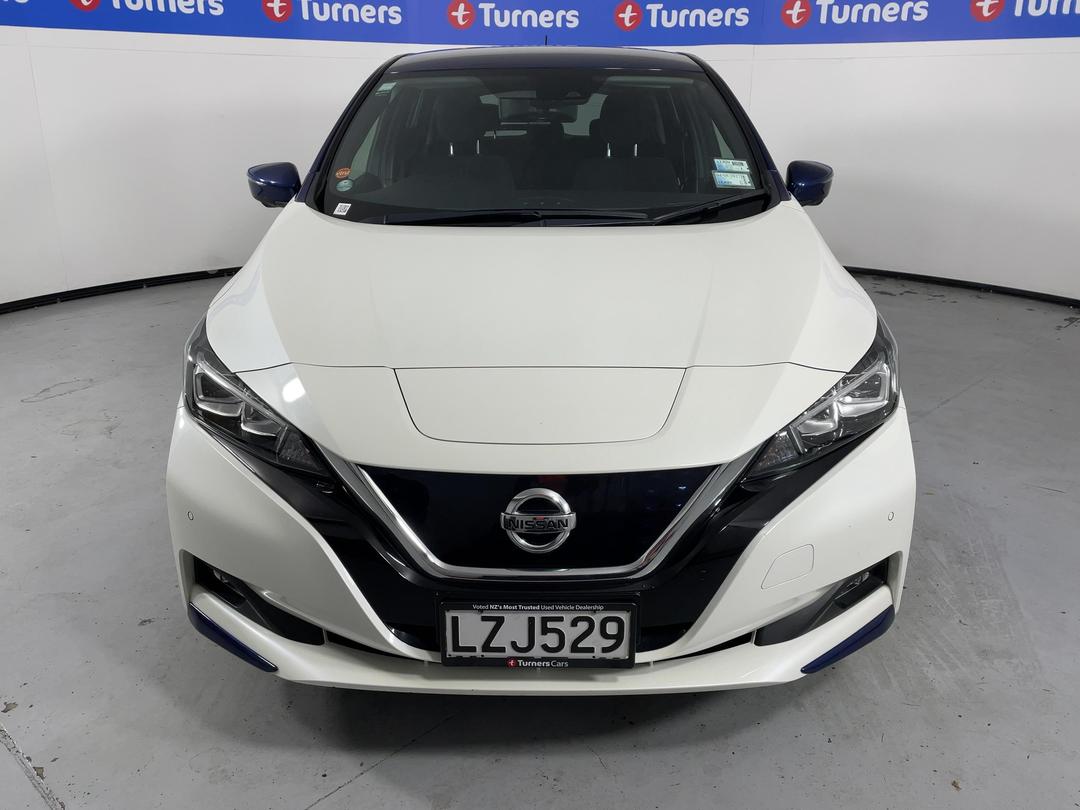 Photo '2' of Nissan Leaf