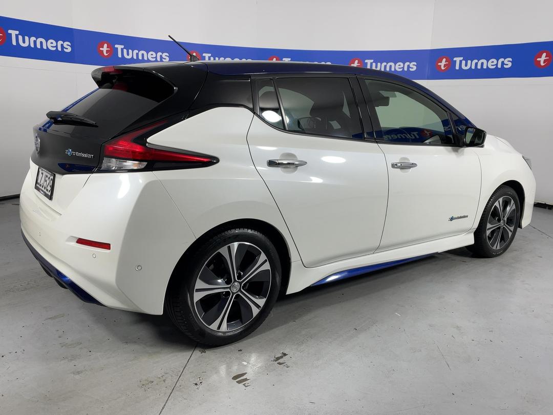 Photo '7' of Nissan Leaf