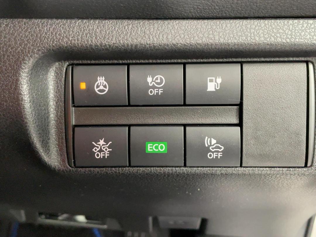 Photo '34' of Nissan Leaf