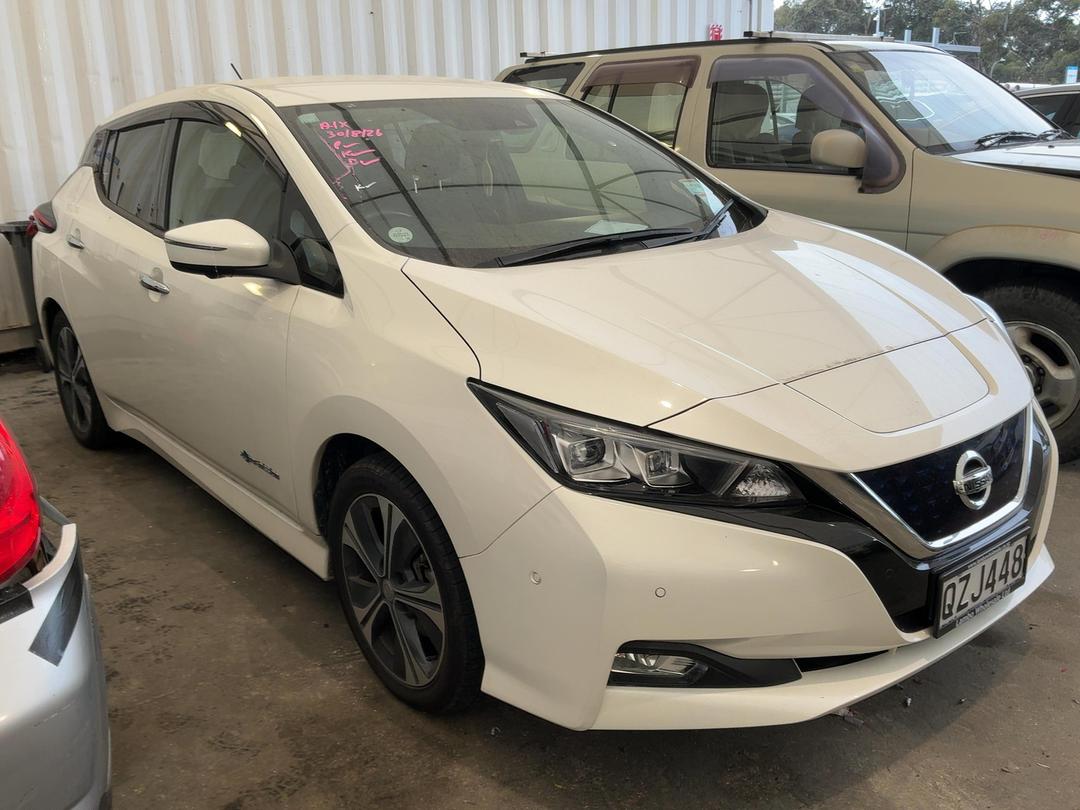 Photo '3' of Nissan Leaf