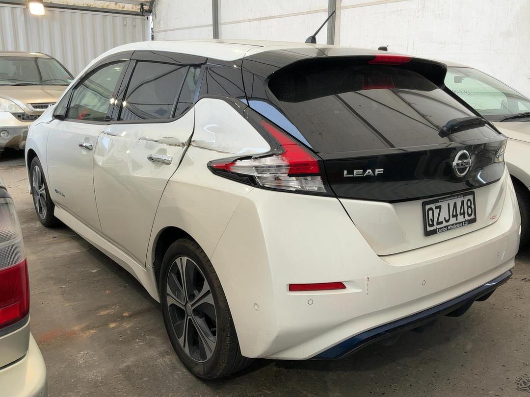 Photo '5' of Nissan Leaf