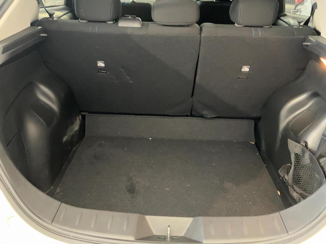 Photo '7' of Nissan Leaf