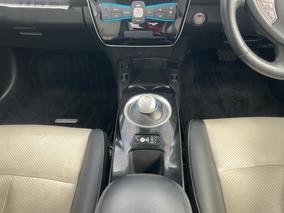 Photo '18' of Nissan Leaf