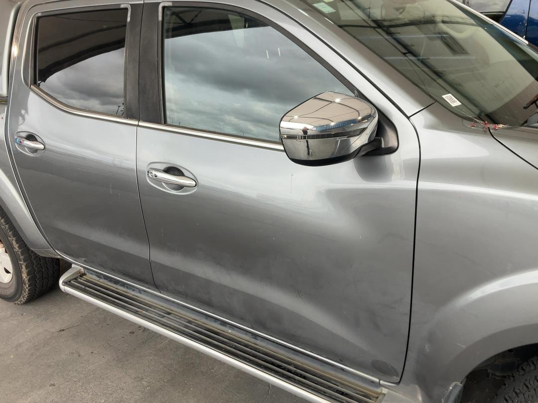 Photo '8' of Nissan Navara ST-X Photo '8' of Nissan Navara ST-X
