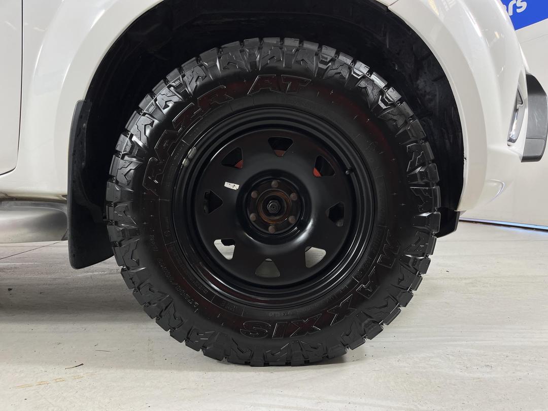 Photo '9' of Nissan Navara