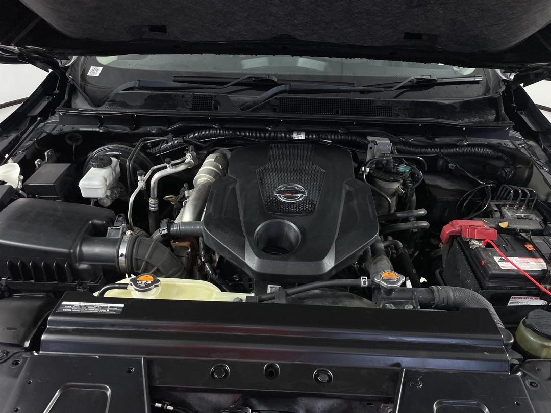 Photo '13' of Nissan Navara