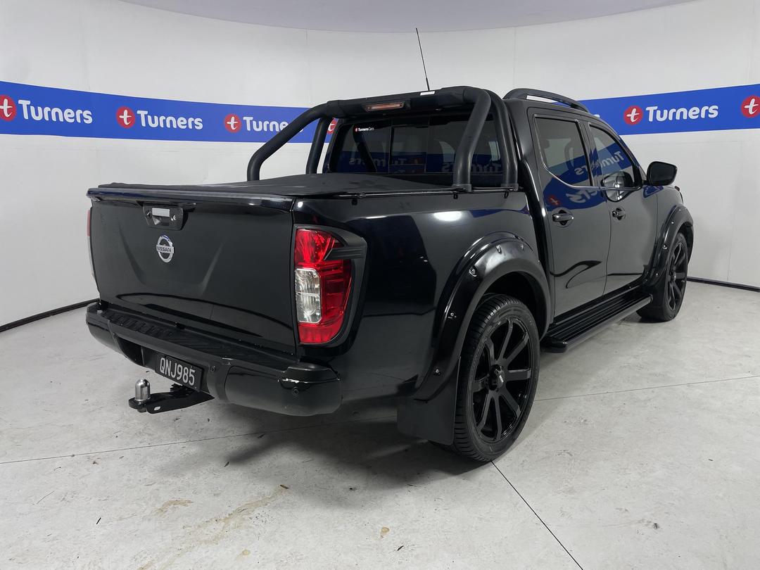 Photo '7' of Nissan Navara