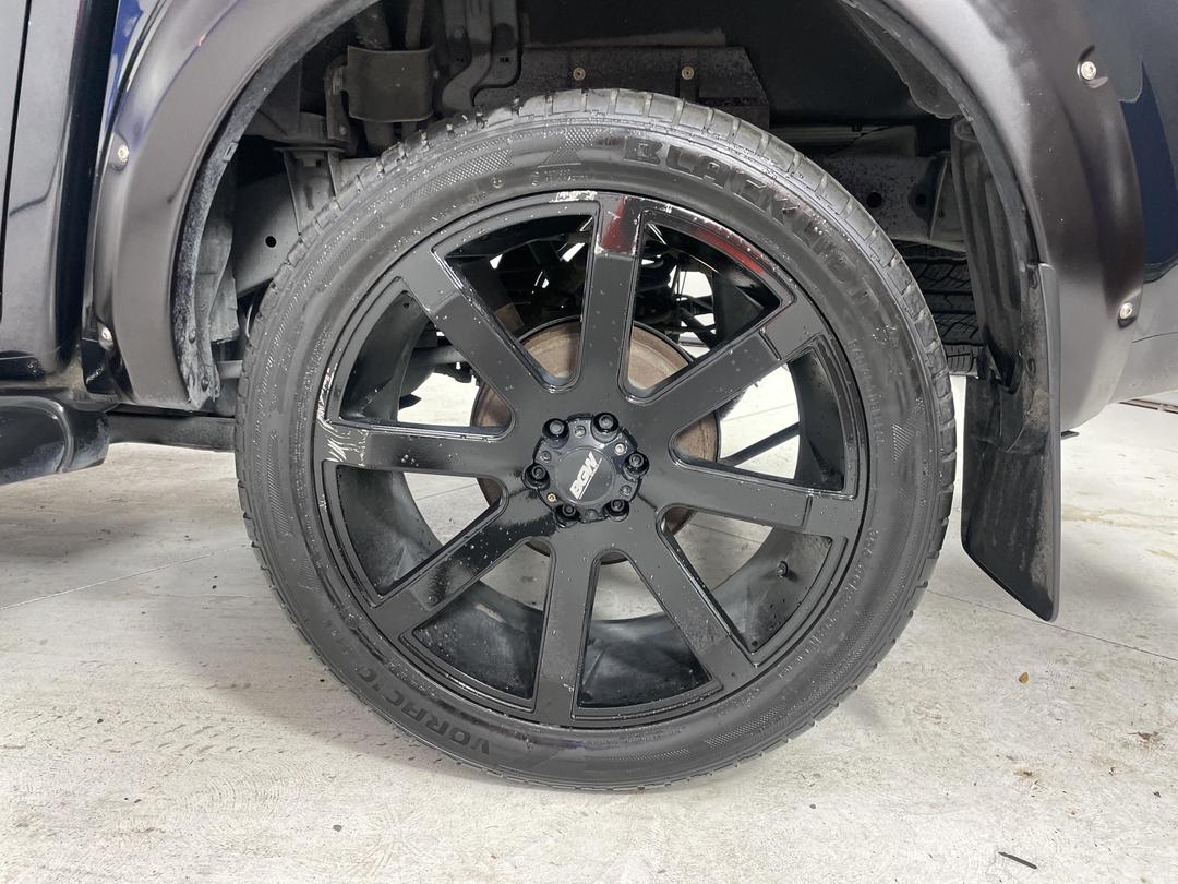 Photo '11' of Nissan Navara