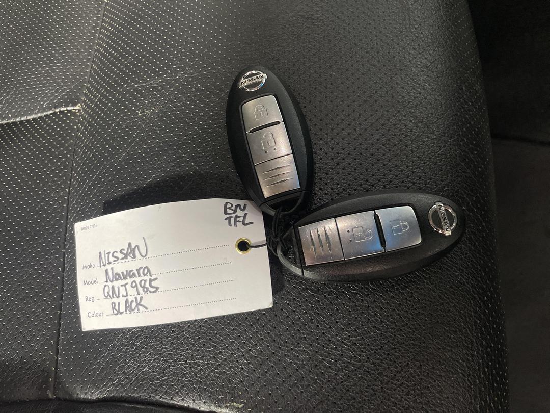 Photo '22' of Nissan Navara