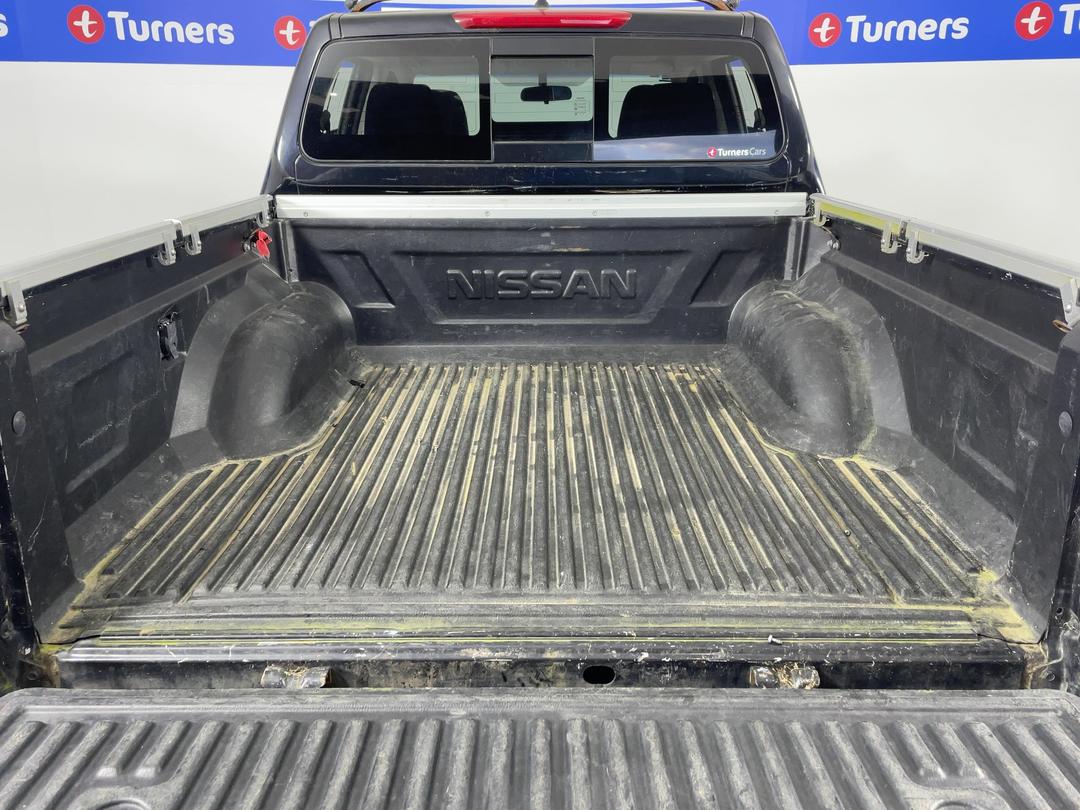 Photo '12' of Nissan Navara RX Photo '12' of Nissan Navara RX