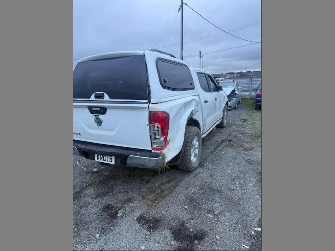 Photo '4' of Nissan Navara SL Photo '4' of Nissan Navara SL
