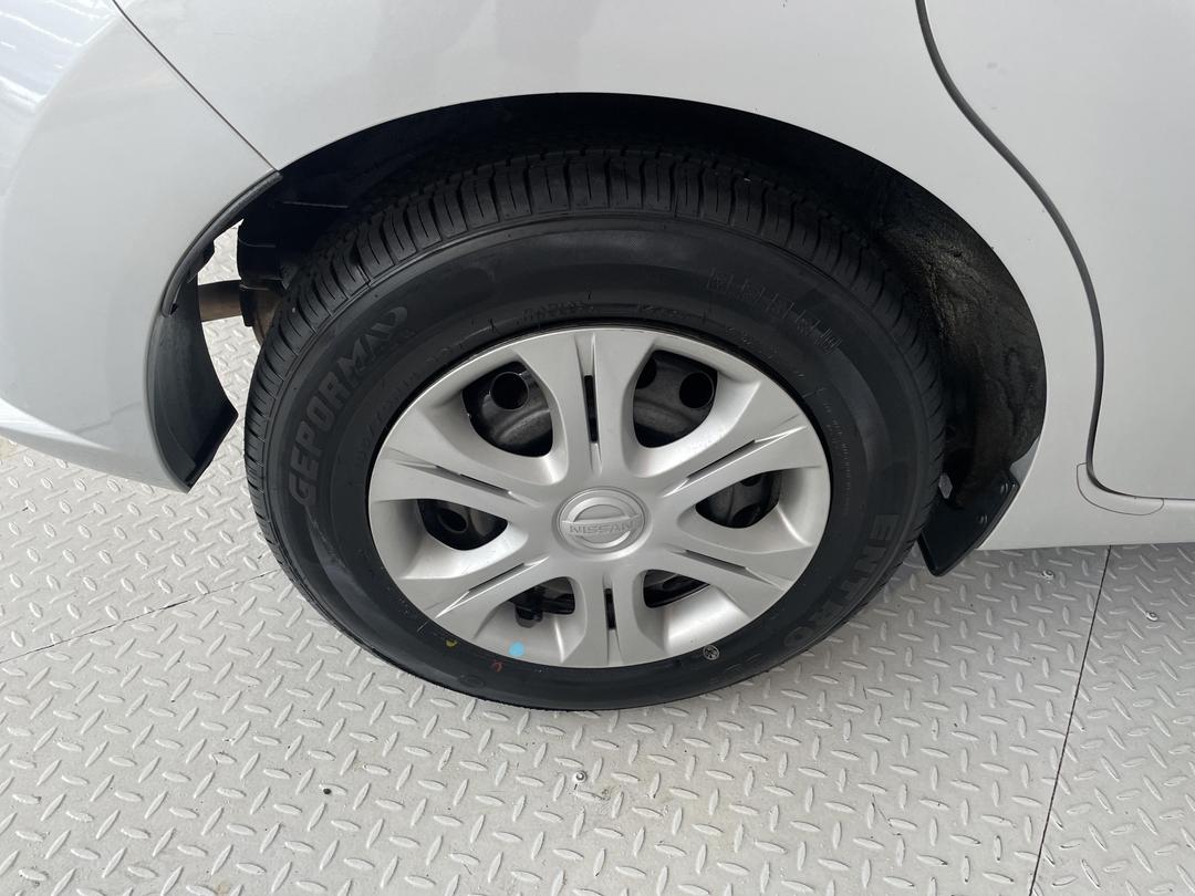 Photo '12' of Nissan Note