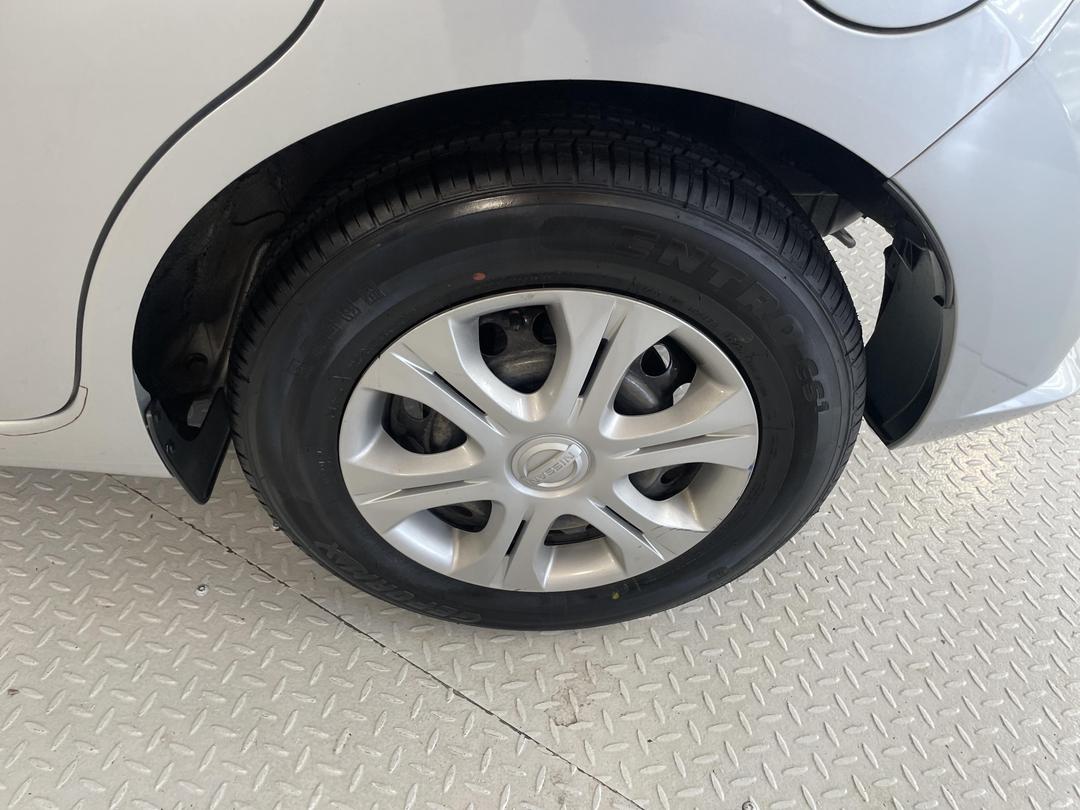 Photo '11' of Nissan Note