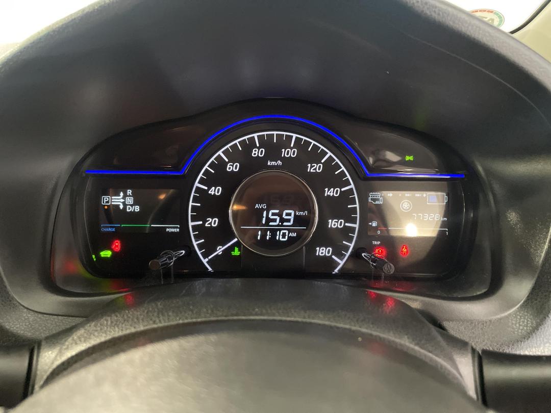 Photo '21' of Nissan Note