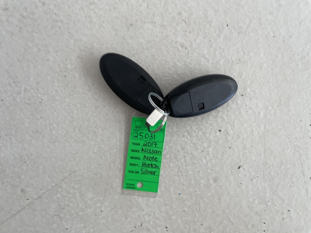 Photo '22' of Nissan Note