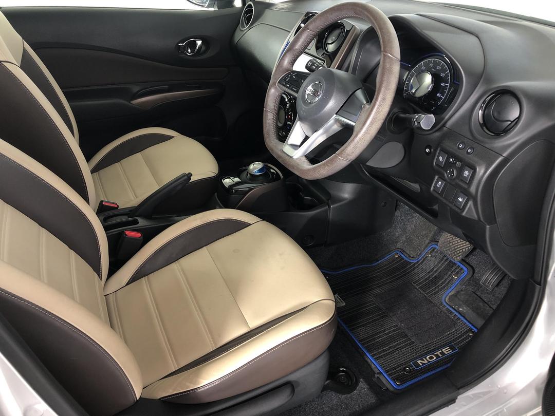 Photo '16' of Nissan Note