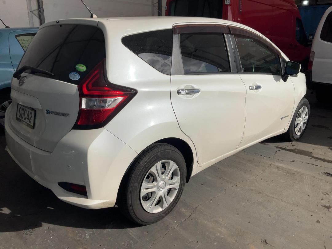 Photo '5' of Nissan Note Hybrid