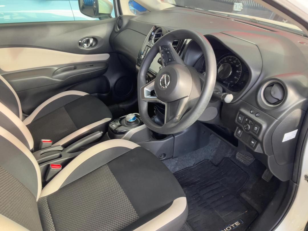 Photo '7' of Nissan Note Hybrid