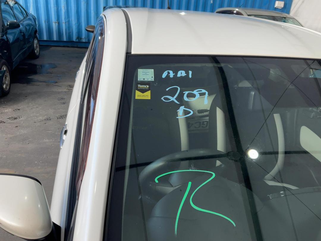 Photo '13' of Nissan Note Hybrid