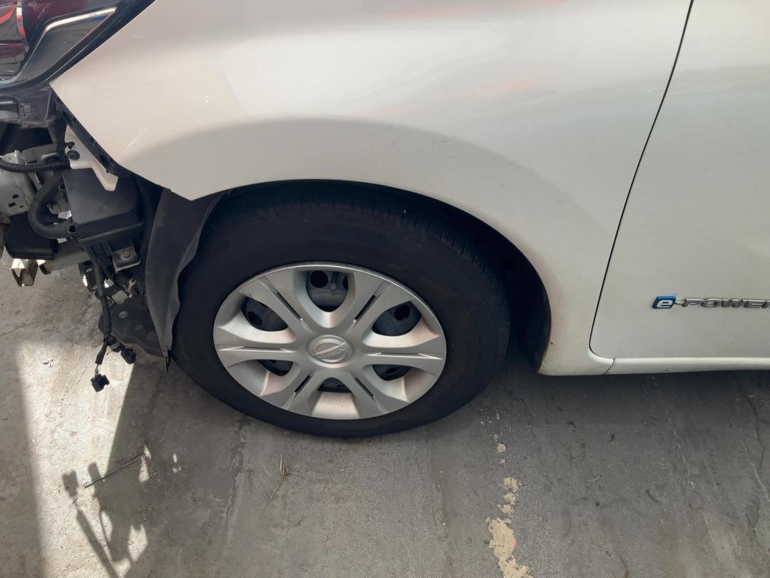 Photo '15' of Nissan Note Hybrid