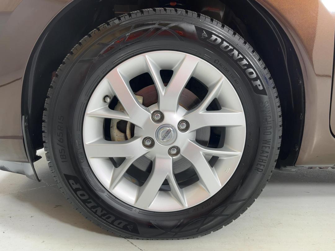 Photo '10' of Nissan Note