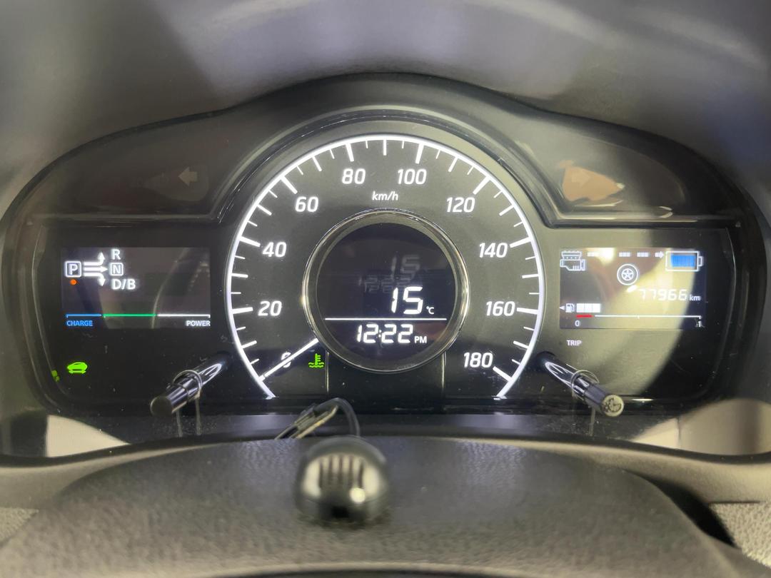 Photo '21' of Nissan Note