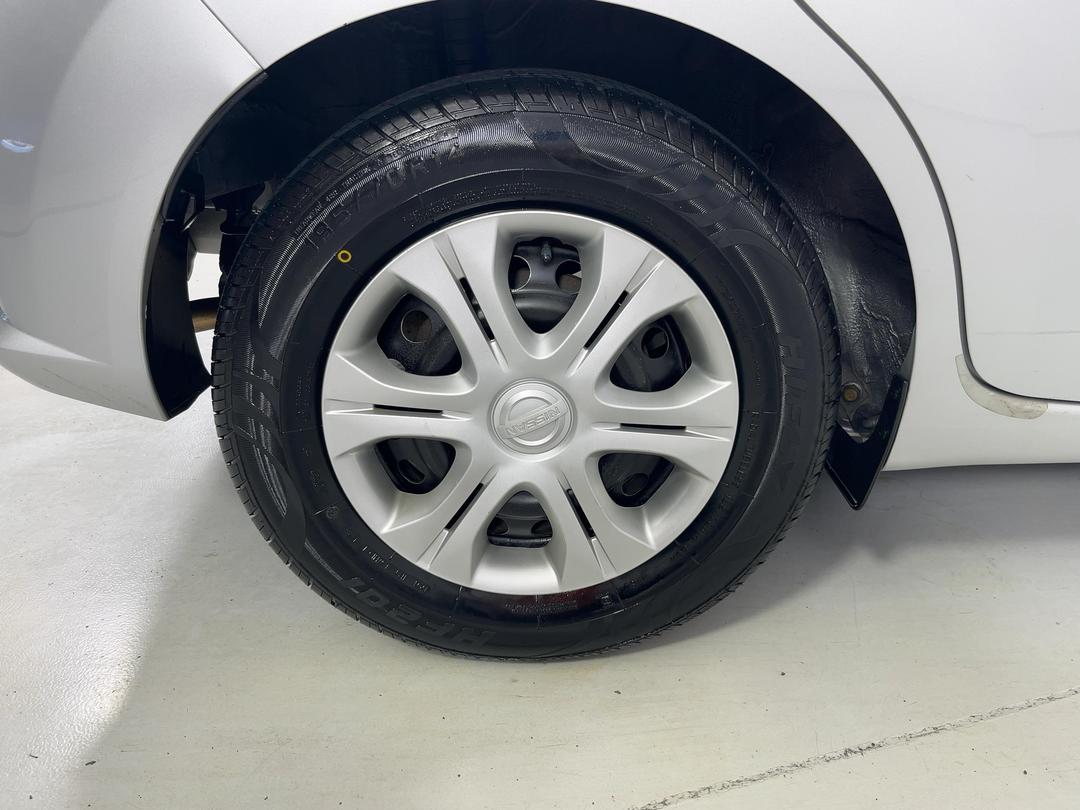 Photo '12' of Nissan Note