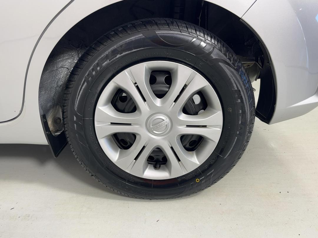 Photo '11' of Nissan Note