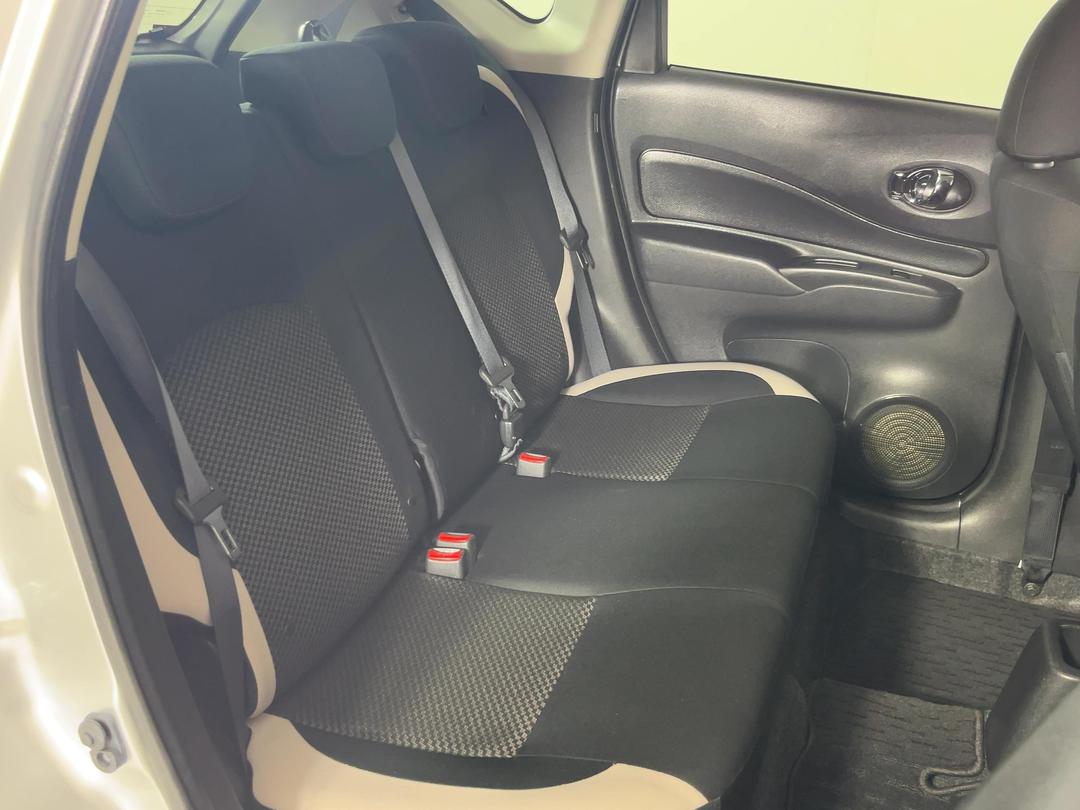 Photo '20' of Nissan Note