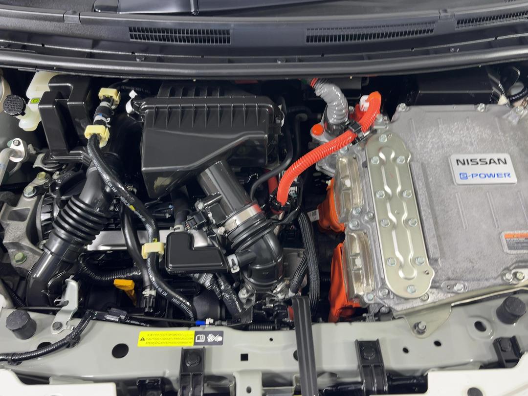 Photo '13' of Nissan Note