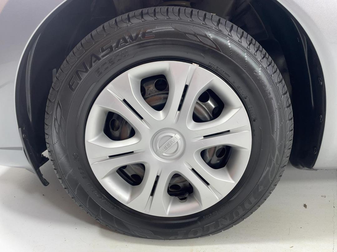 Photo '10' of Nissan Note