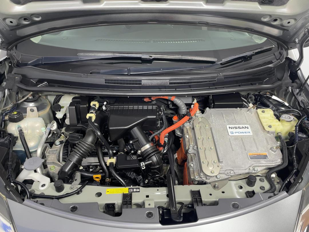 Photo '13' of Nissan Note
