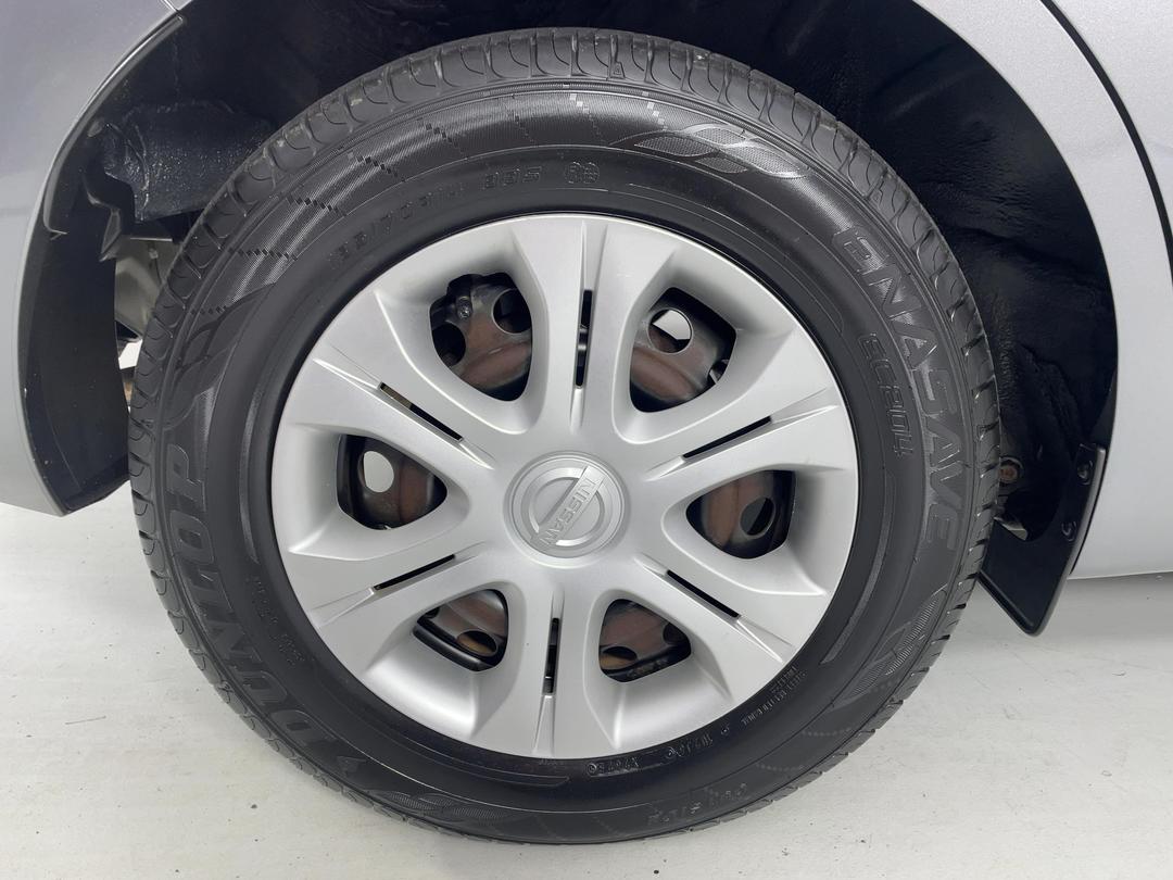 Photo '12' of Nissan Note