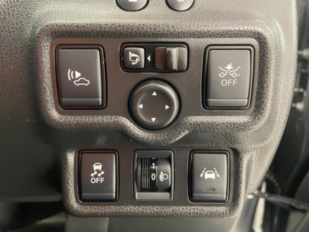 Photo '23' of Nissan Note