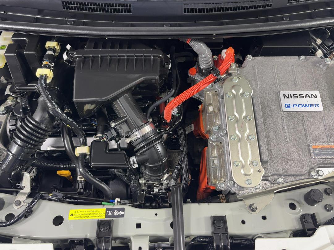 Photo '13' of Nissan Note