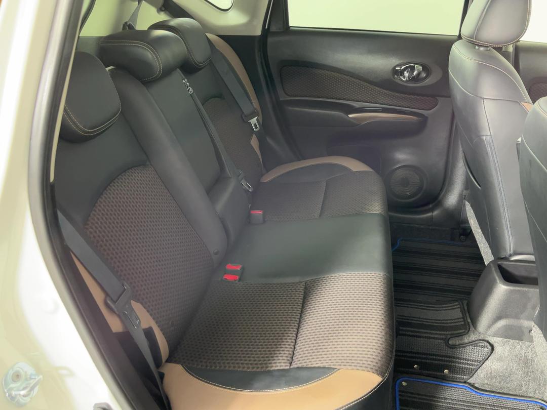 Photo '20' of Nissan Note