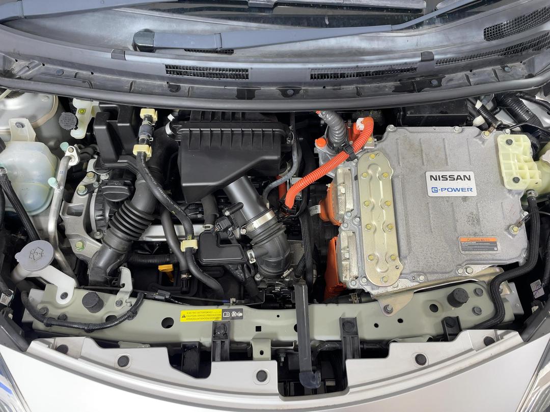 Photo '13' of Nissan Note