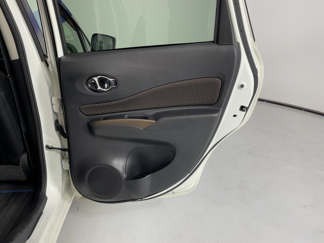 Photo '19' of Nissan Note
