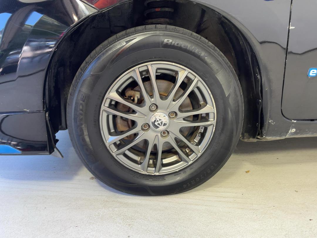 Photo '10' of Nissan Note