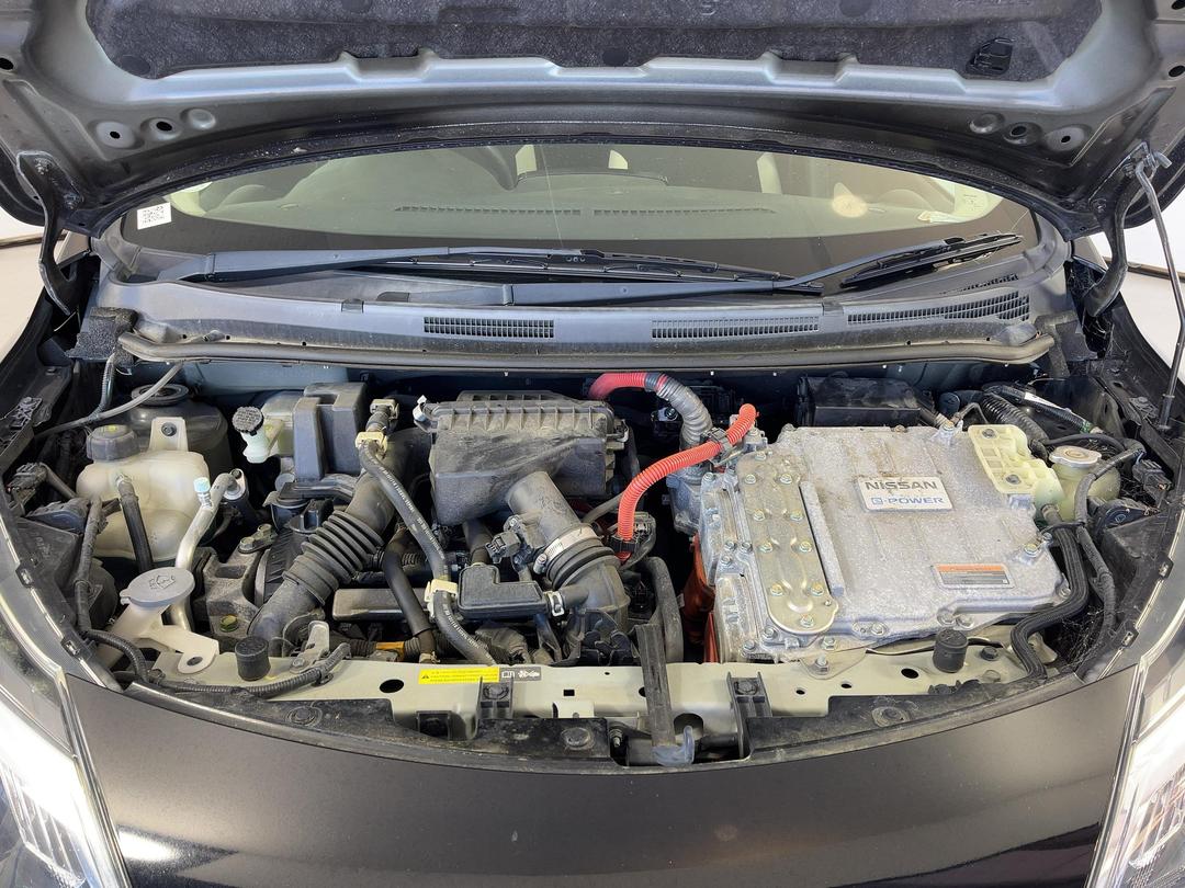 Photo '13' of Nissan Note