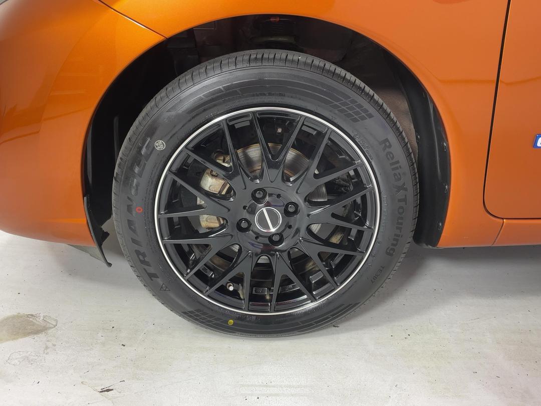 Photo '10' of Nissan Note